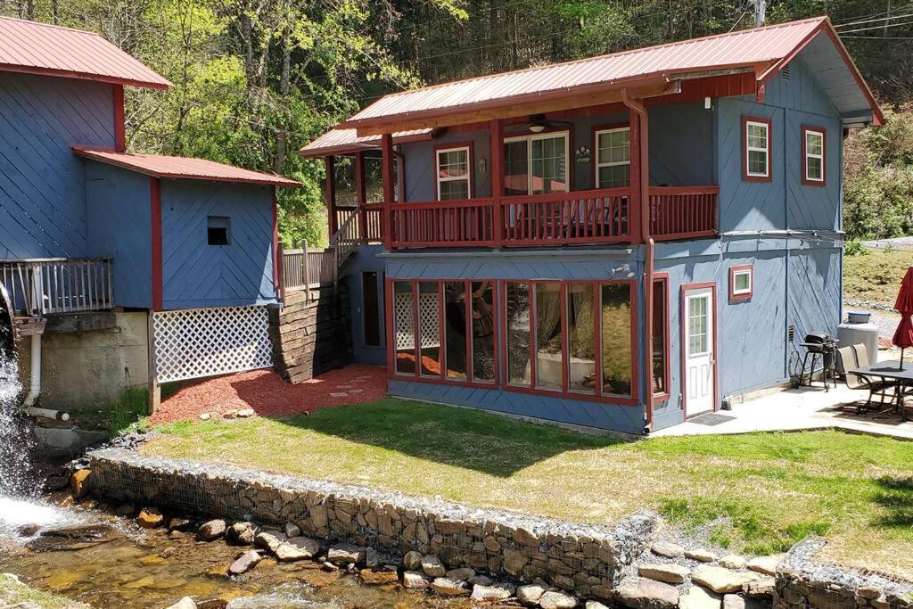 Waterwheel Cabin By The Creek Murphy Exterior foto